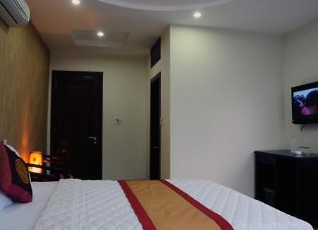 Canh Buom Hotel Danang Pokoj fotografie