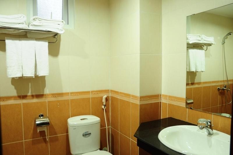 Canh Buom Hotel Danang Pokoj fotografie